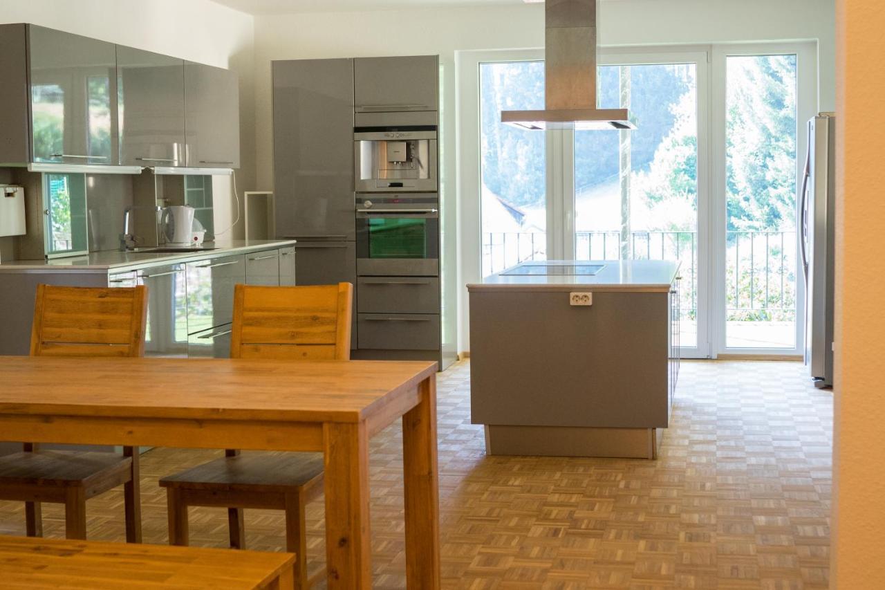 Ferienhaus Lacher 拜尔斯布龙 外观 照片
